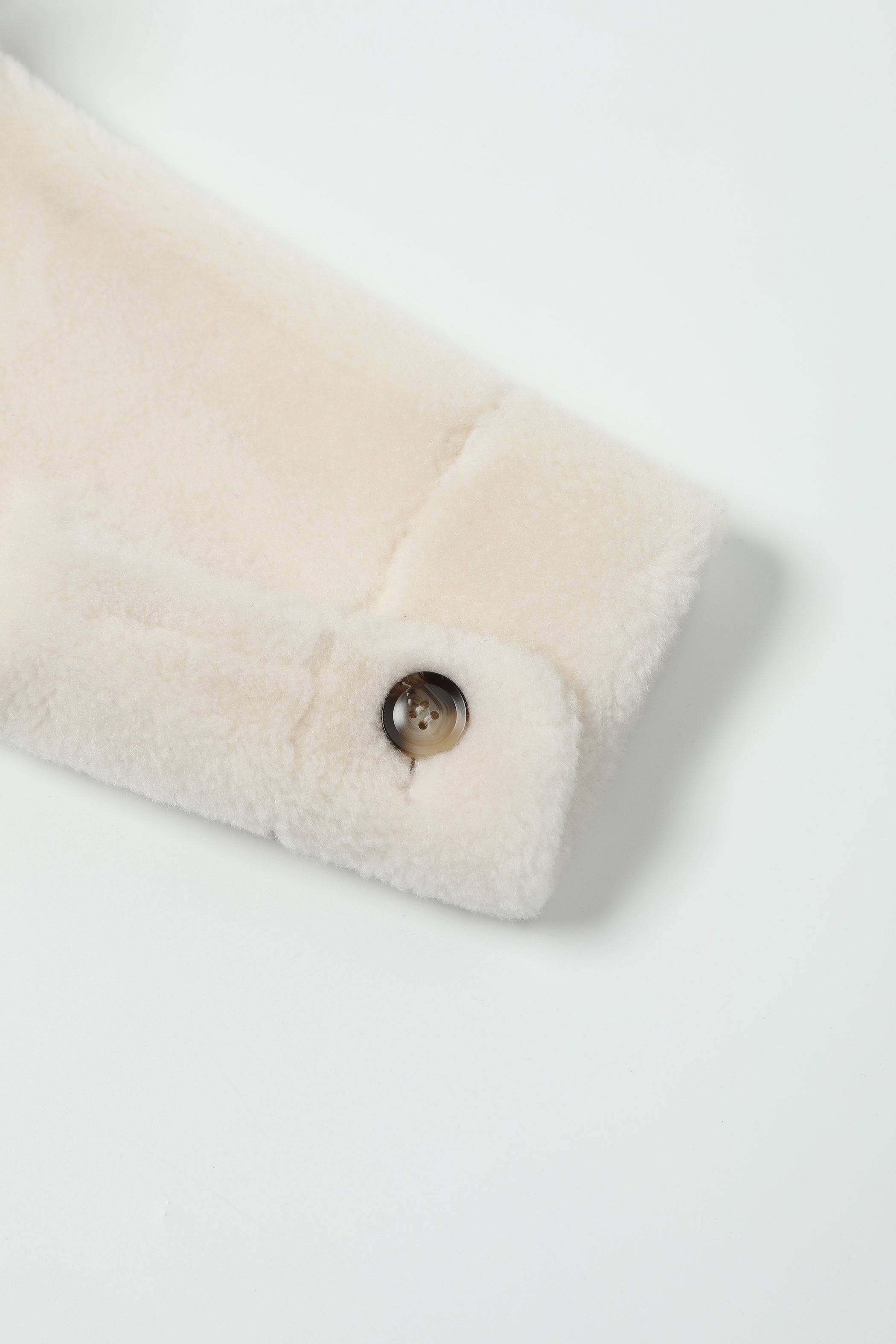 100% Wool Fabric Ivory White Shearling Jacket